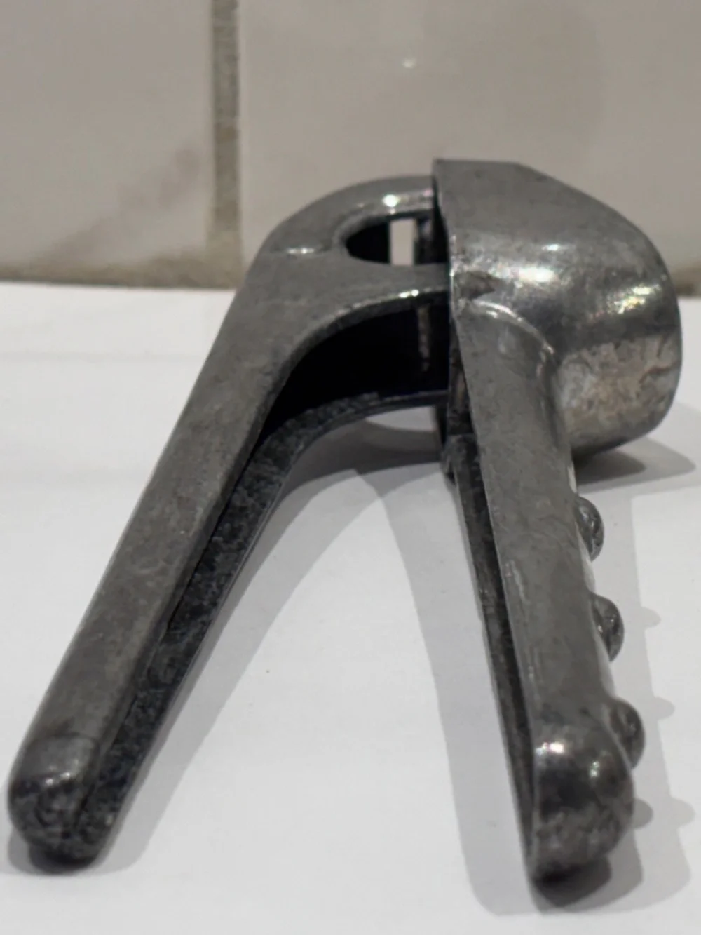 Lot of 2 Vintage Kitchen Tools-Garlic Press & Pastry Roller Dough Crimper MCM